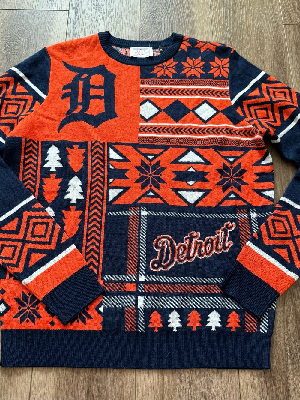 Genuine Merchandise Detroit Patchwork Crewneck Sweater - Navy/Orange size Large